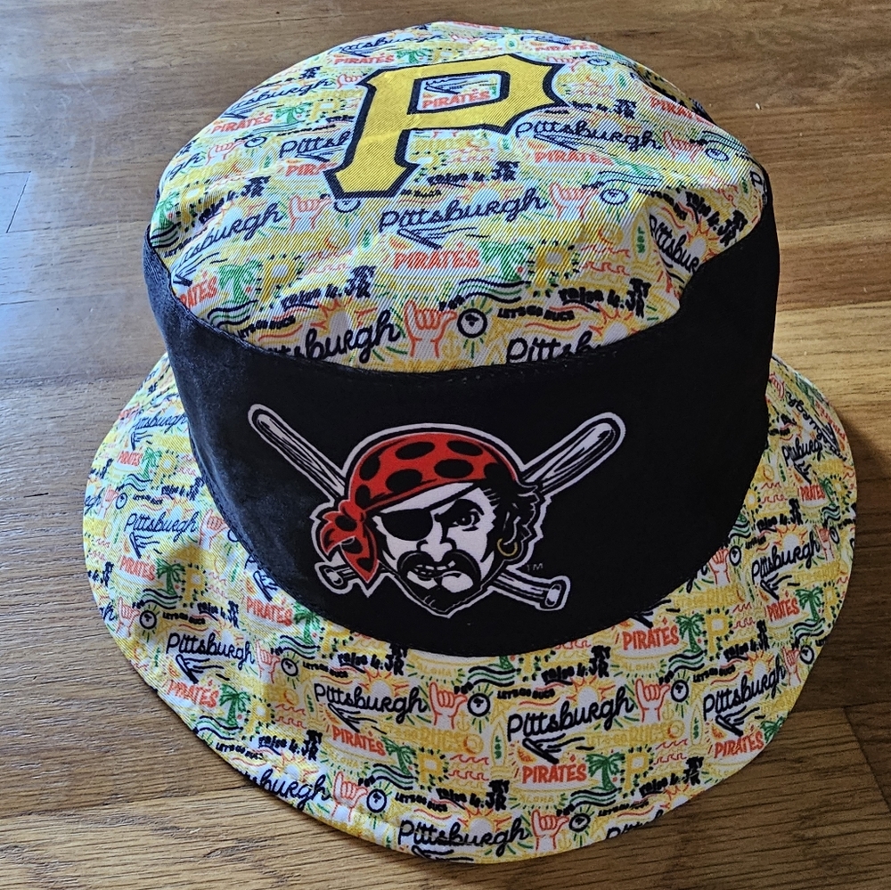 Pittsburgh Pirates Reversible Bucket Hat Black Yellow Adult One Size New